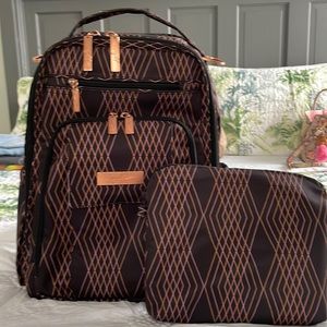 Be Right Back in Prism Rose. Beautiful 😍